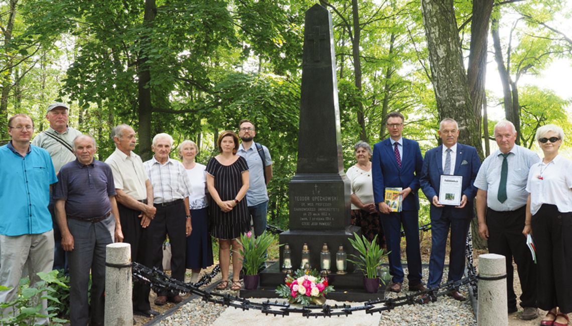 Krasnystaw: Kwesta uratowała trzy pomniki