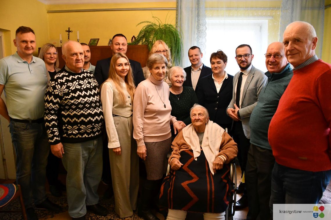 Krasnystaw. Pani Stanisława przeżyła 100 lat! [ZDJĘCIA]