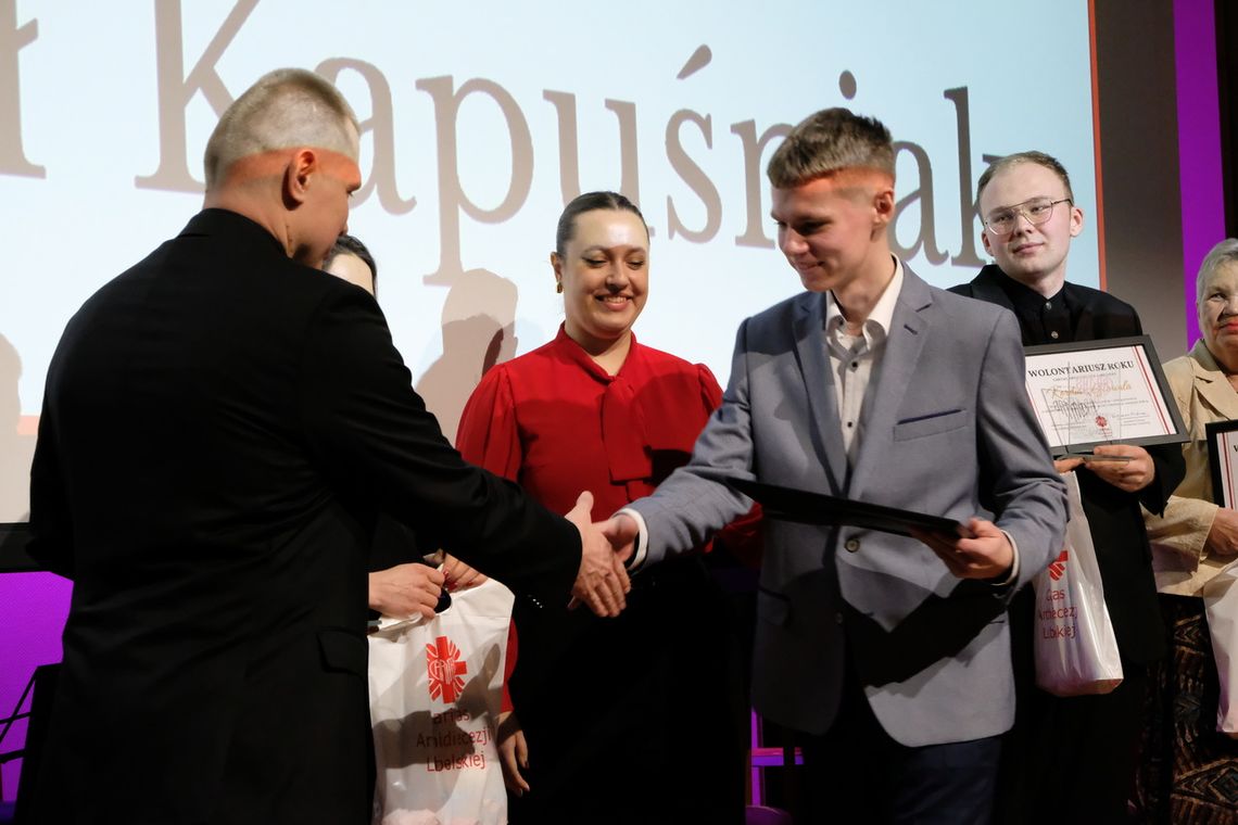 Krasnystaw. Paweł Kapuśniak „Wolontariuszem Roku 2024” Caritas Archidiecezji Lubelskiej