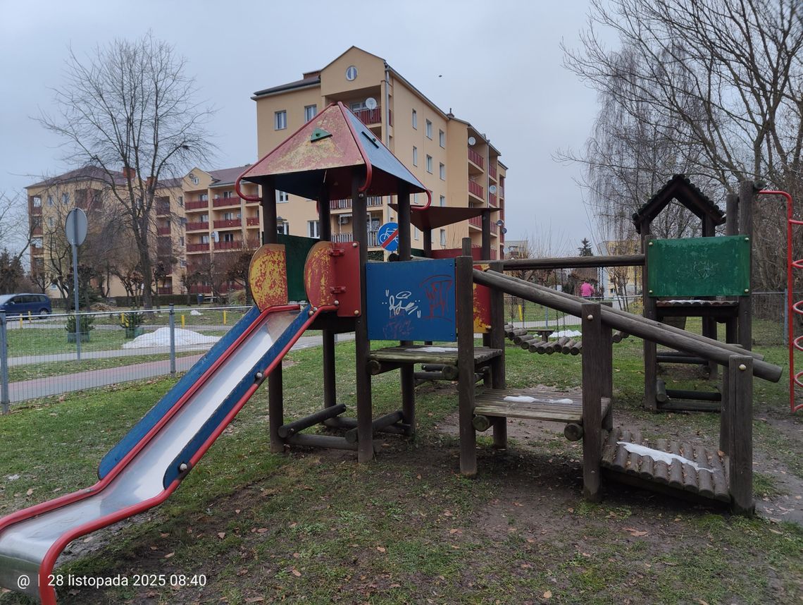 Krasnystaw. Plac zabaw na Chmielnej III coraz bliżej. Miasto przygotowuje dokumentację Krasnystaw. Plac zabaw na Chmielnej III coraz bliżej. Miasto przygotowuje dokumentację