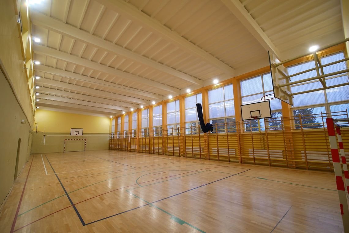 Krasnystaw. Sala gimnastyczna w "Głowackim" nabrała kolorów