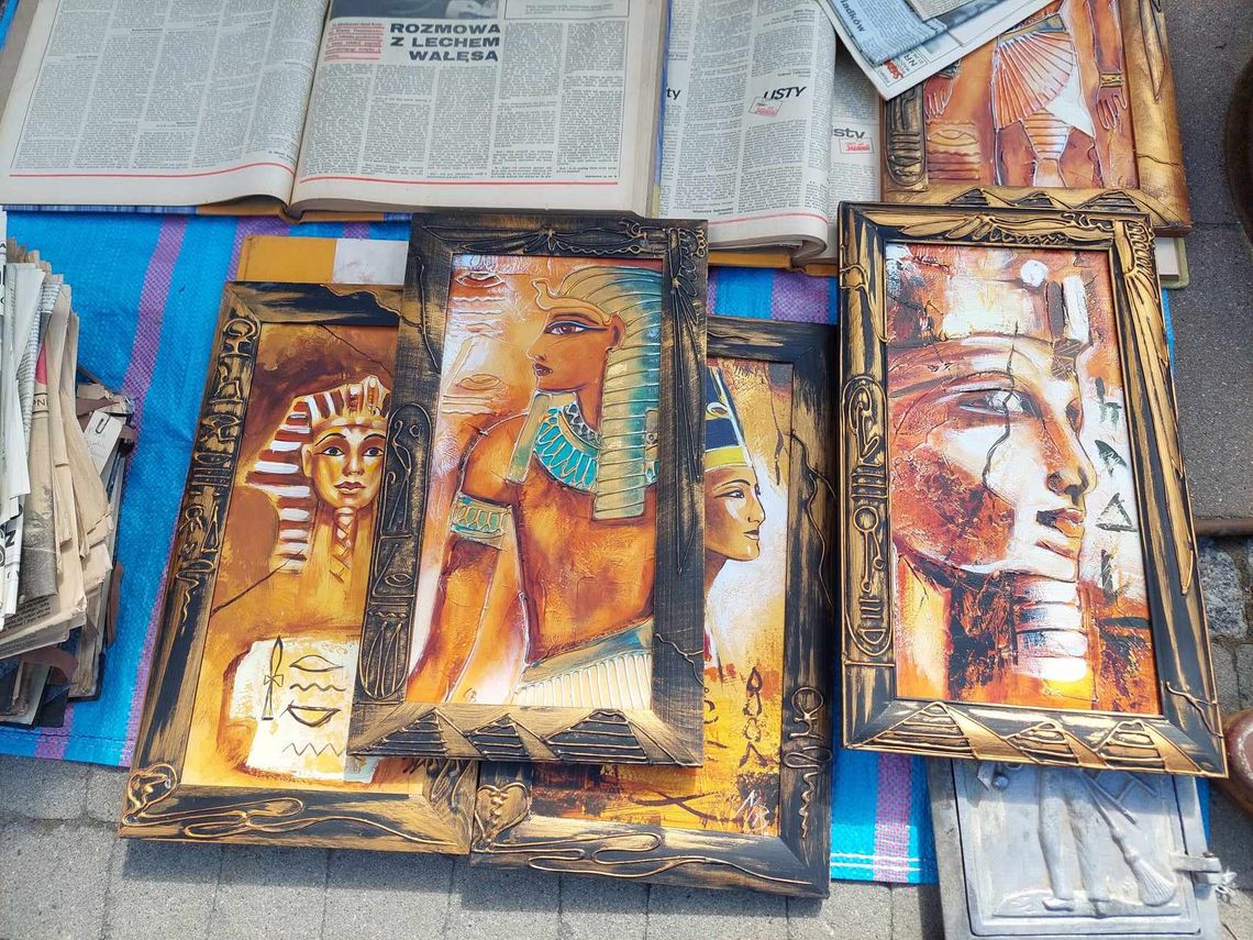 obrazy egipskich faraonów na giełdzie staroci w krasnymstawie
