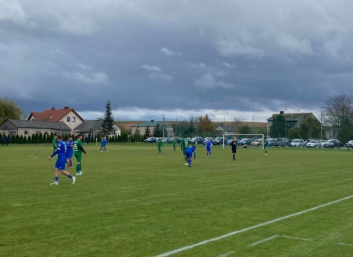 Zdjęcie z meczu Eko Różanki z GKS-em Łopiennik