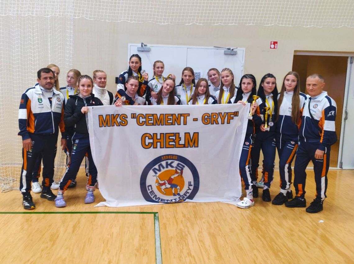 Medale Cementu Gryfa na zagranicznych matach