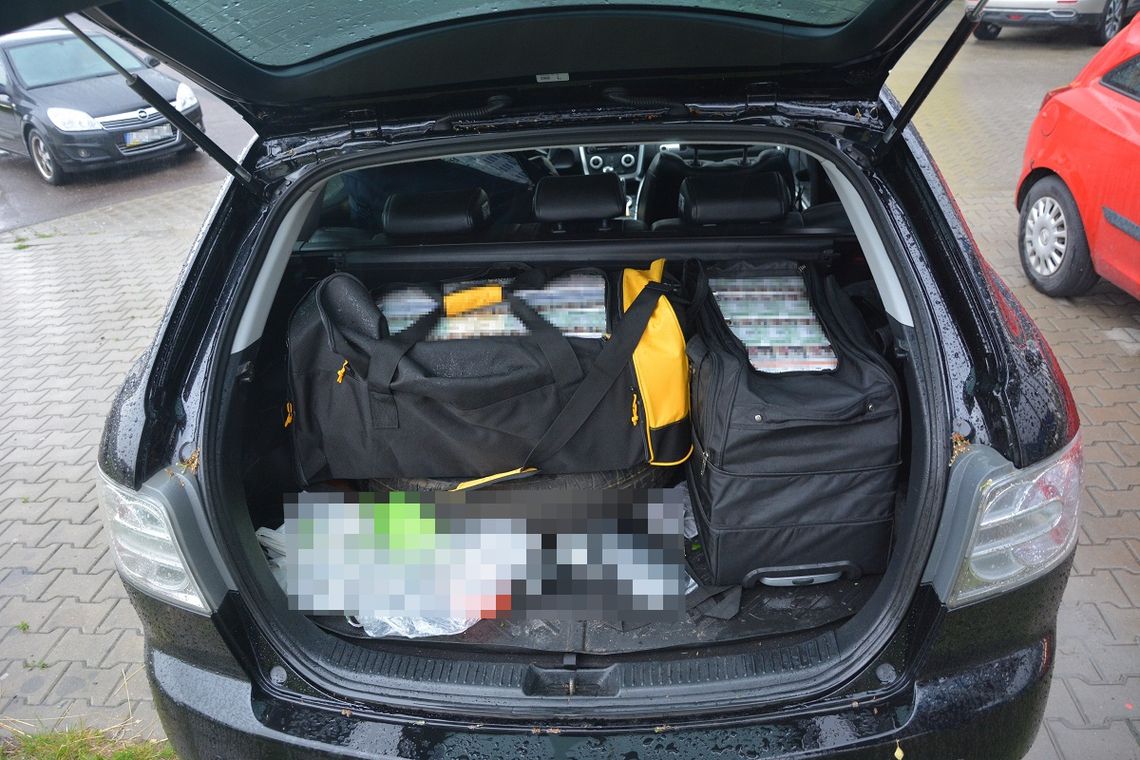 Miał walizki wypchane kontrabandą. 26-latek z Ukrainy zatrzymany w Dorohusku Miał walizki wypchane kontrabandą. 26-latek z Ukrainy zatrzymany w Dorohusku