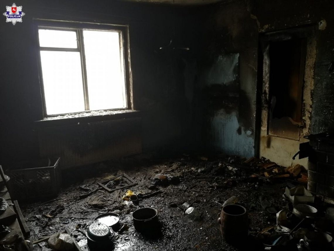 Mieszkanie w ogniu, starszy mężczyzna trafił do szpitala