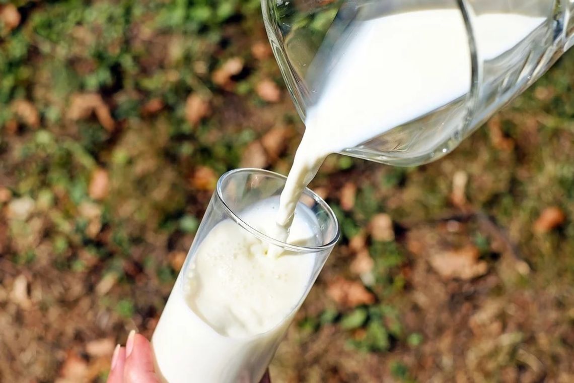Mleko w szklanej czy plastikowej butelce?