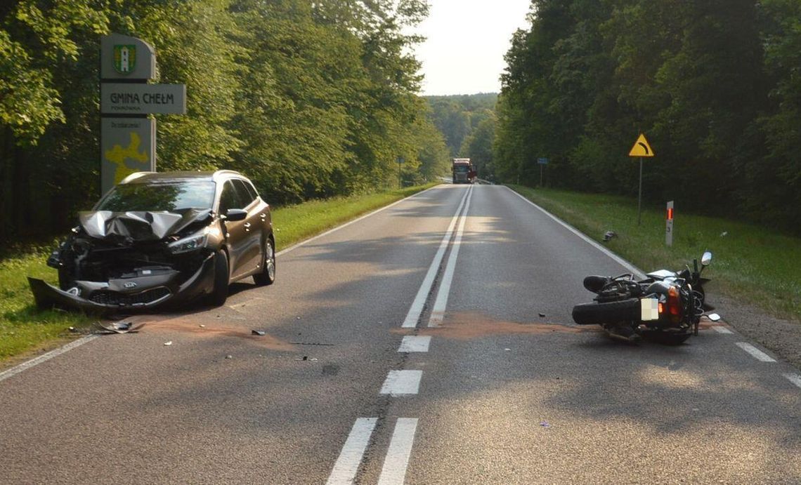 Motocyklista ranny po zderzeniu z autem w Rudce. Interweniowało pogotowie Motocyklista ranny po zderzeniu z autem w Rudce. Interweniowało pogotowie