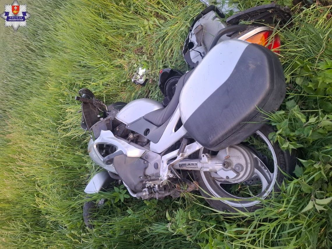 Motocyklista z Chełma wjechał do rowu. Trafił do szpitala Motocyklista z Chełma wjechał do rowu. Trafił do szpitala