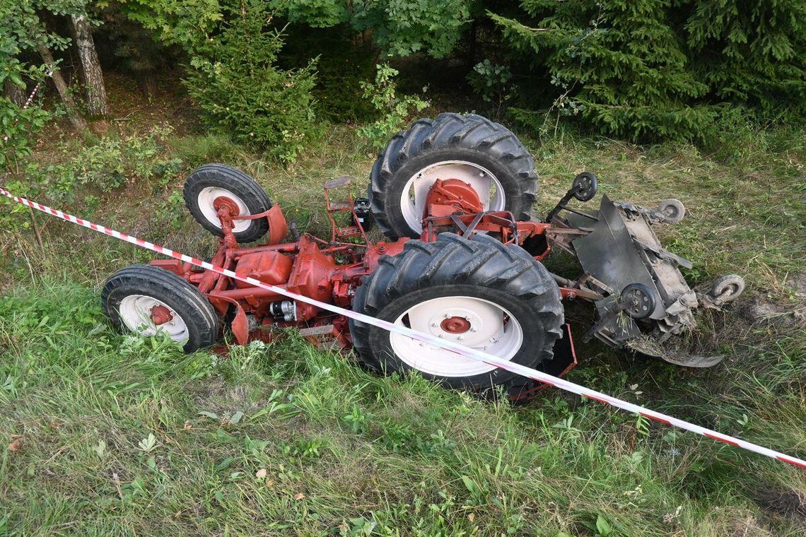 Gm. Ruda Huta. Nie żyje mężczyzna przygnieciony przez ciągnik