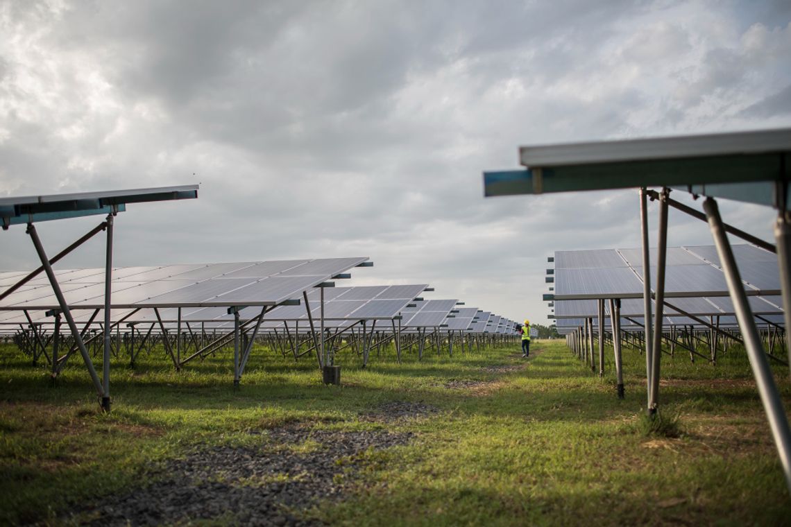 Nowa inwestycja OZE w gminie Sawin? Trwają konsultacje planu dla Łukówka Projekt budowy elektrowni słonecznej w obrębie ewidencyjnym Łukówek wchodzi w kolejny etap. Gmina Sawin rozpoczęła konsultacje społeczne dotyczące miejscowego planu zagospodarowania przestrzennego, a mieszkańcy do końca sierpnia mogą zgłaszać swoje uwagi do planowanej inwestycji.