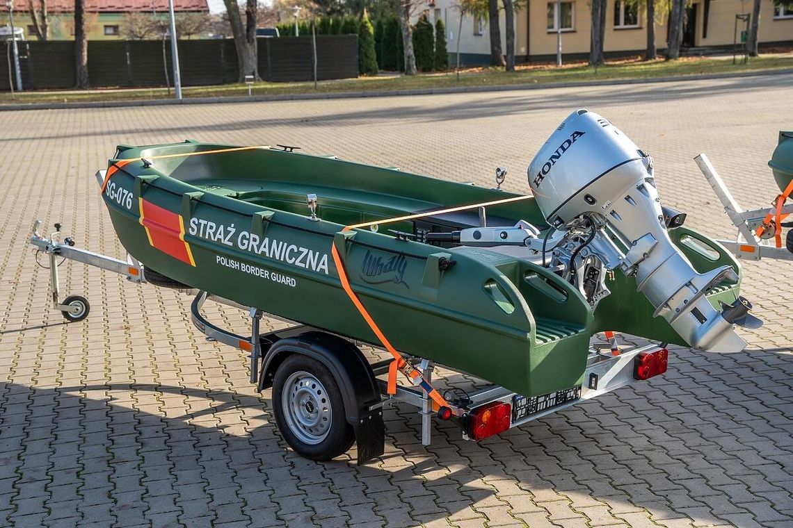 Siedem nowych łodzi patrolowych o łącznej wartości ponad 370 tys. zł trafiło właśnie do Nadbużańskiego Oddziału Straży Granicznej.
