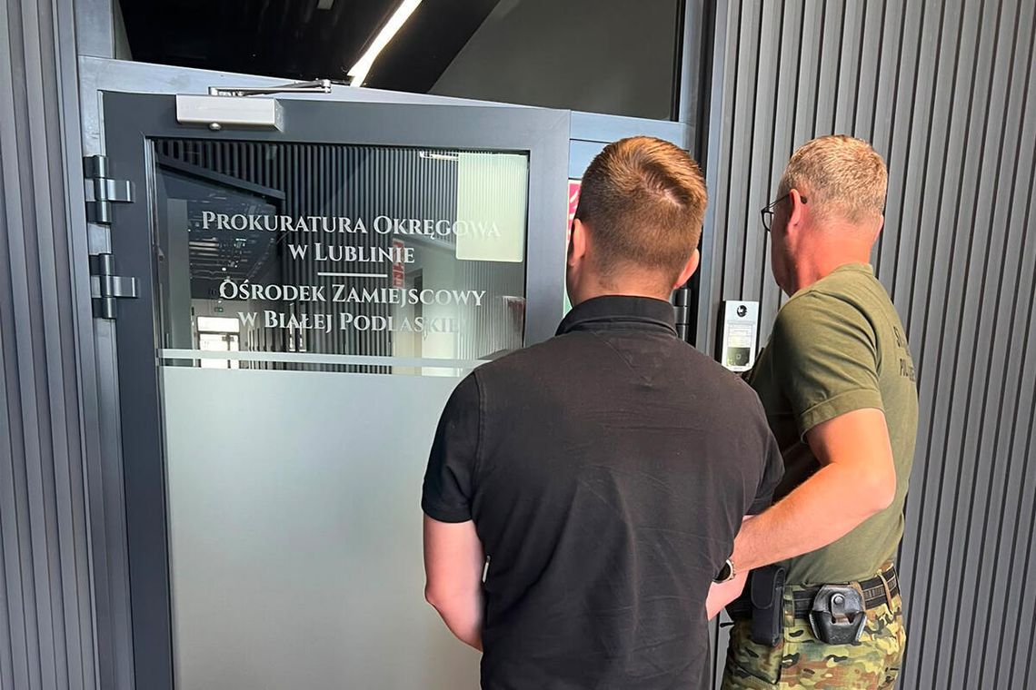 Odbierał migrantów spod granicy. Ma zakaz wjazdu do Polski Odbierał migrantów spod granicy. Ma zakaz wjazdu do Polski