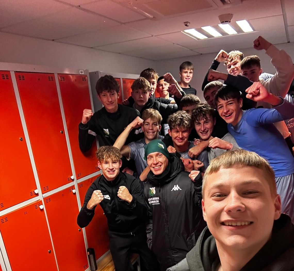 Odrobili straty w końcówce rundy