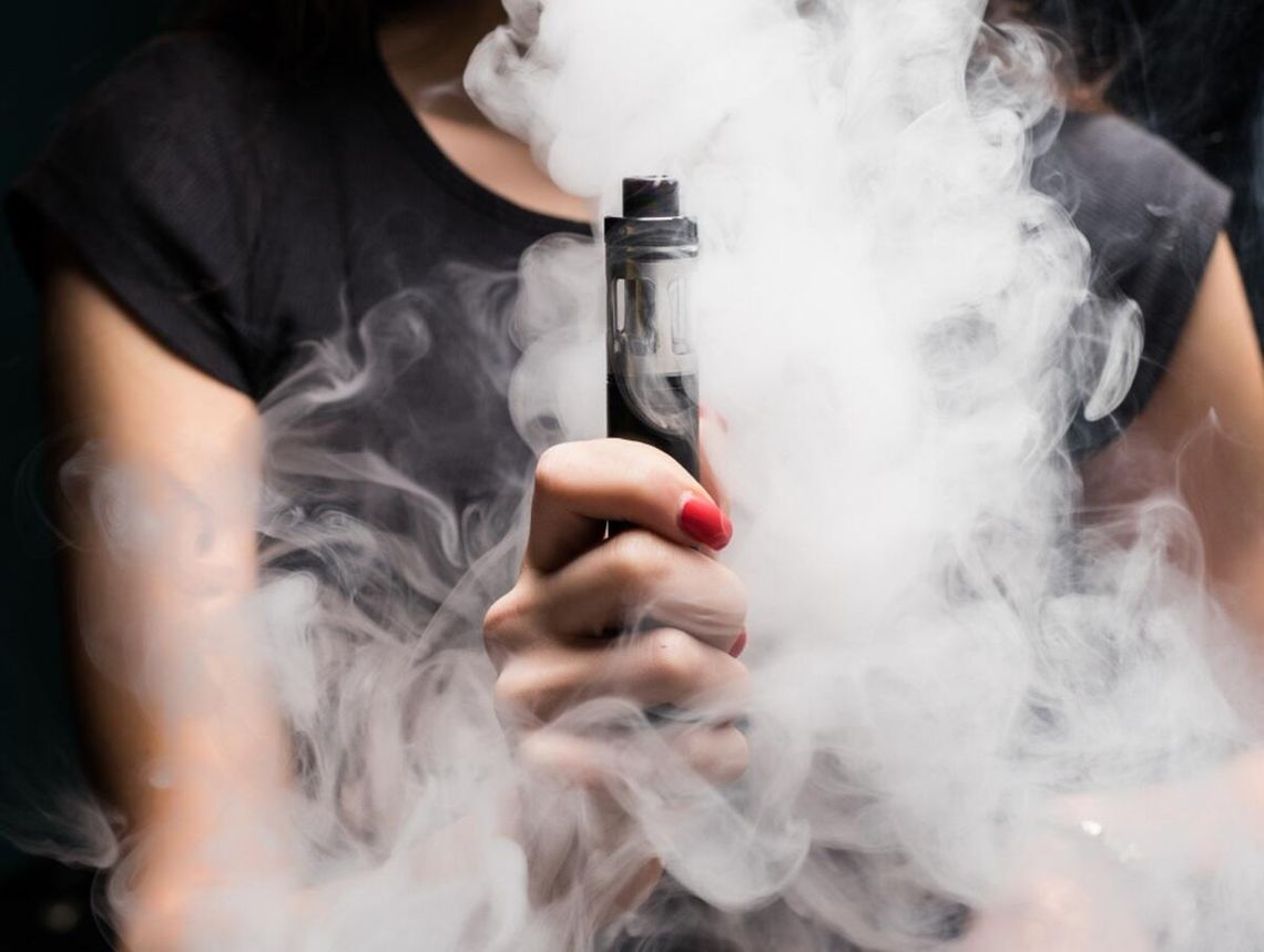 Okuninka: 14-latka straciła przytomność po zapaleniu e-papierosa. Interweniowały służby