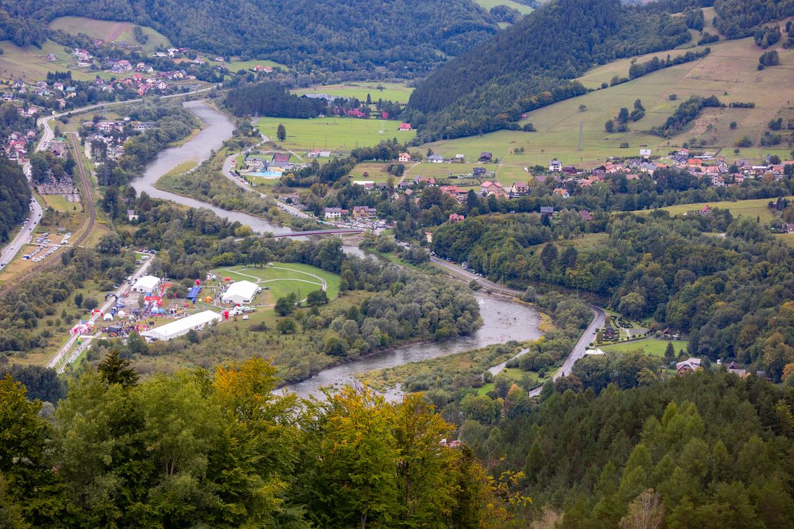 Pamiątkowe koszulki FINISHER dla uczestników Festiwalu Biegowego