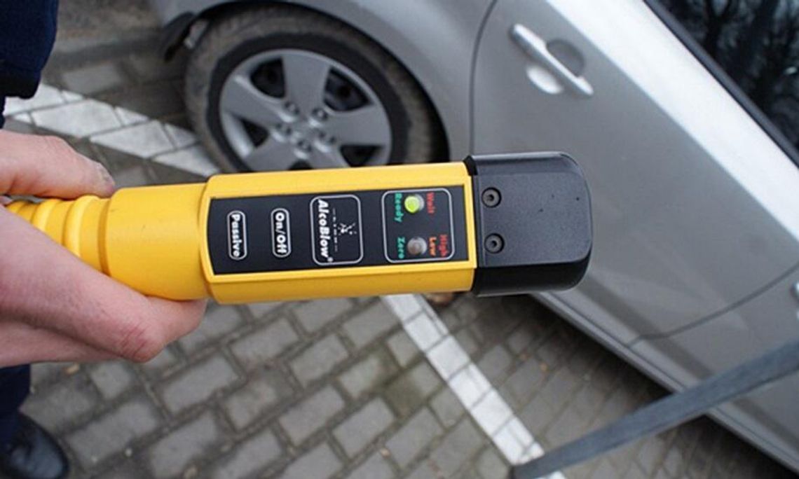 Pijany kierowca przyjechał prosto pod chełmską komendę. Nie widział, po co Pijany kierowca przyjechał prosto pod chełmską komendę. Nie widział, po co