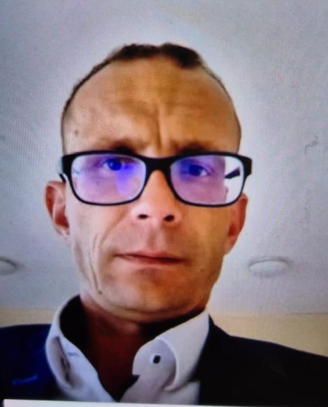 Pilne poszukiwania we Włodawie. 41-latek wyszedł z domu i zaginął Włodawscy policjanci szukają 41-letniego Daniela Kondratiuka.