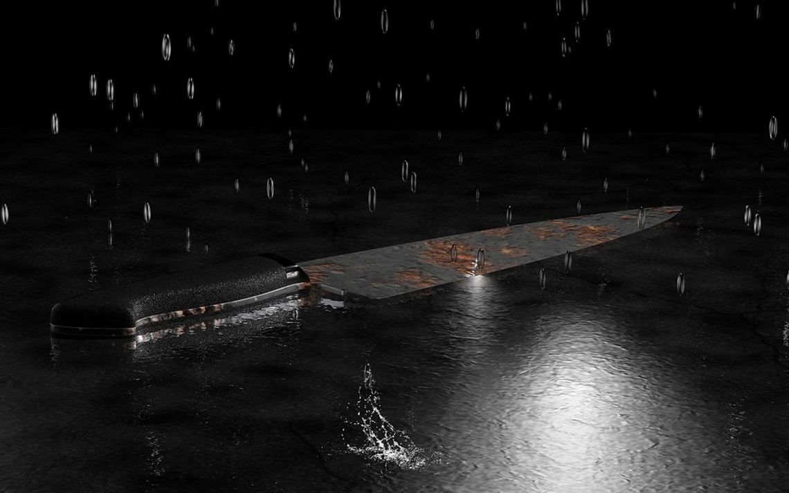 Podciął sobie gardło na widok policjantów Podciął sobie gardło na widok policjantów