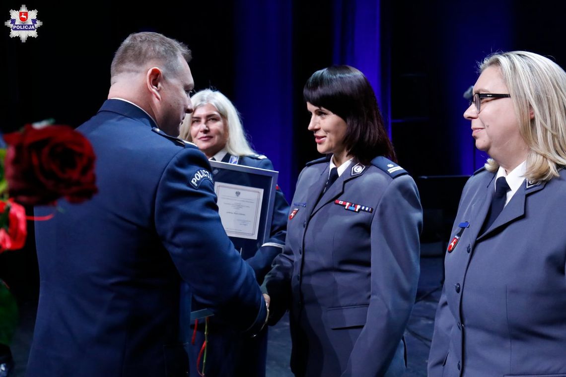 Podinsp. Bożena Szymańska z KPP Włodawa wyróżniona na Gali Policji Kobiecej za całokształt służby