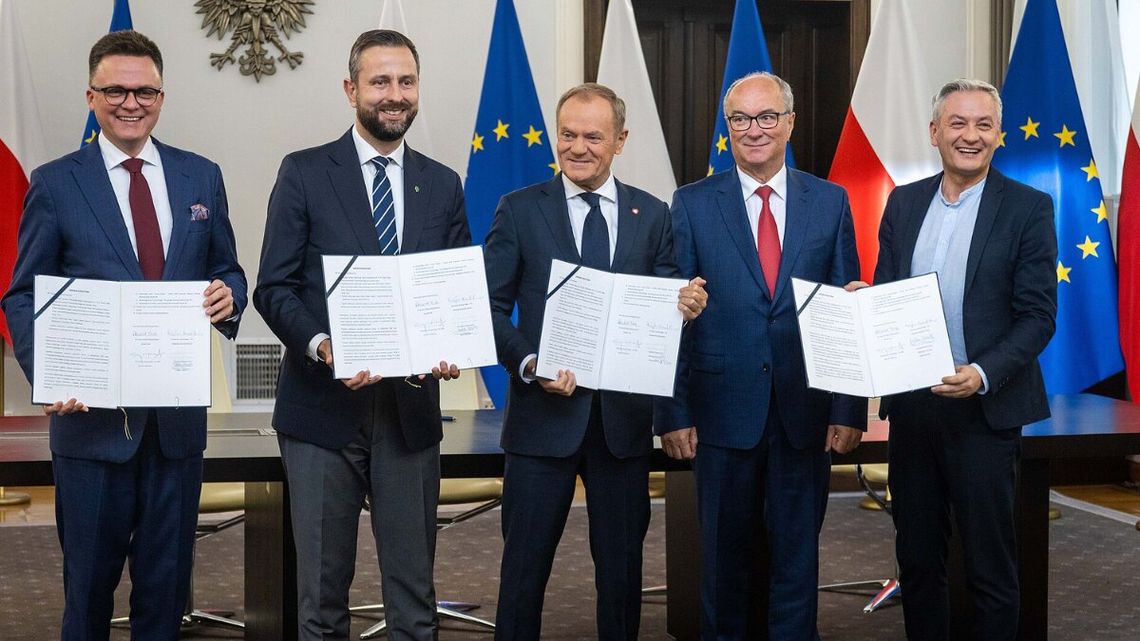 Polacy ocenili szanse koalicji. Starsi wyborcy są tego pewni Polacy ocenili szanse koalicji. Starsi wyborcy są tego pewni