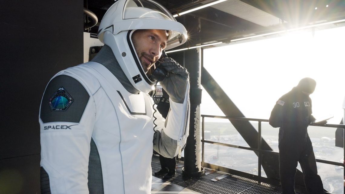 Poleciał. Sławosz Uznański-Wiśniewski w końcu ruszył w kosmos Poleciał. Sławosz Uznański-Wiśniewski w końcu ruszył w kosmos