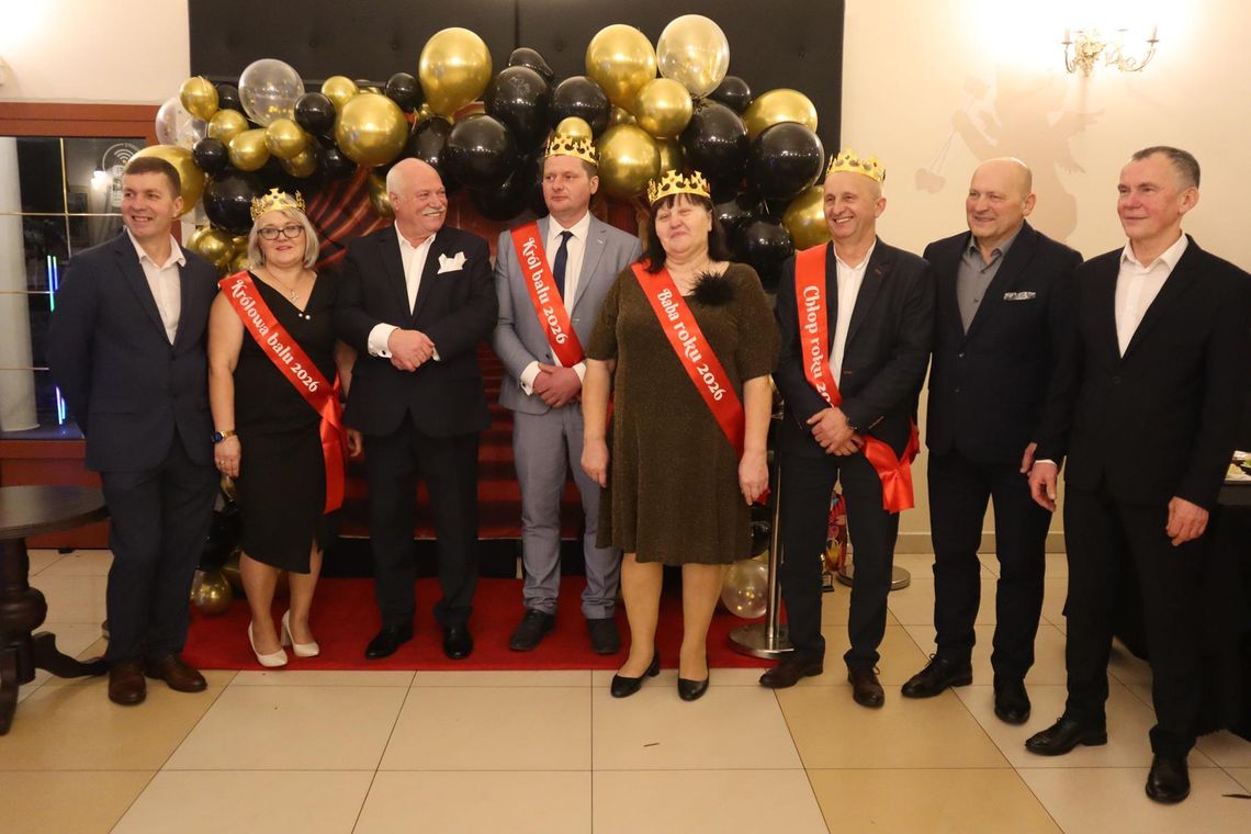 Pow. chełmski. Uczestnicy XI Charytatywnego Balu Chłopskiego wsparli Szymka Zelenta [GALERIA ZDJĘĆ]