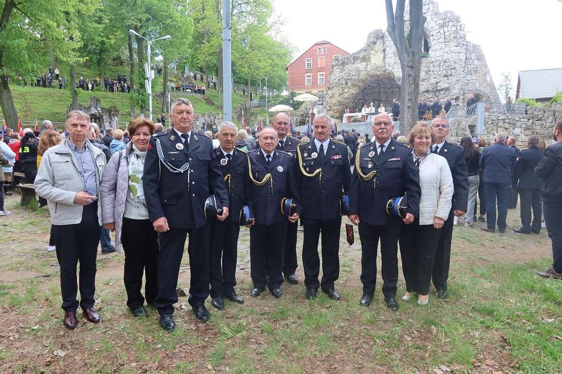 Pow. krasnostawski. Strażacy oddali hołd pierwszemu komendantowi