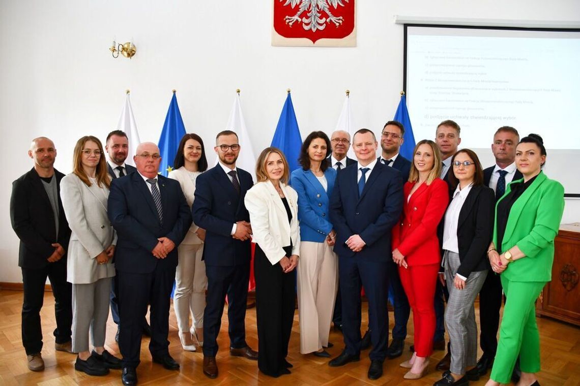 Pow. krasnostawski. Metryka lokalnej władzy. Wybieramy młodość czy doświadczenie?