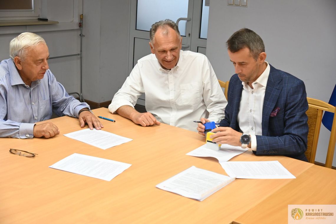 Pow. krasnostawski. Droga z Siennicy Nadolnej do Siennicy Królewskiej zostanie rozbudowana Pow. krasnostawski. Droga z Siennicy Nadolnej do Siennicy Królewskiej zostanie rozbudowana