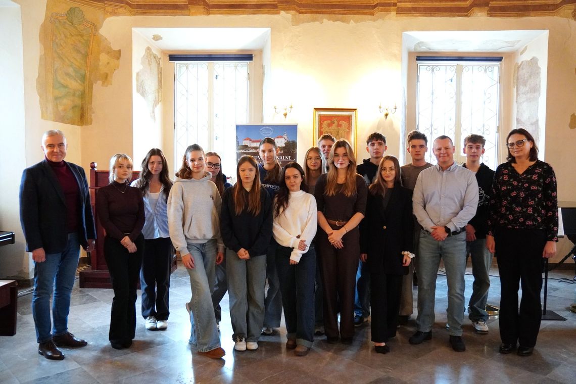 Pow. krasnostawski. Wyjątkowe spotkanie młodzieżowych rad Pow. krasnostawski. Wyjątkowe spotkanie młodzieżowych rad