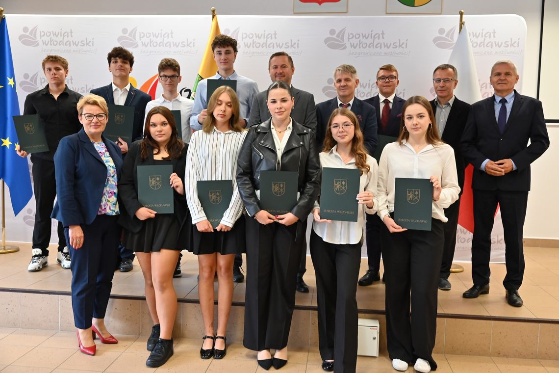 Powiat włodawski. Stypendia dla najzdolniejszych uczniów przyznane