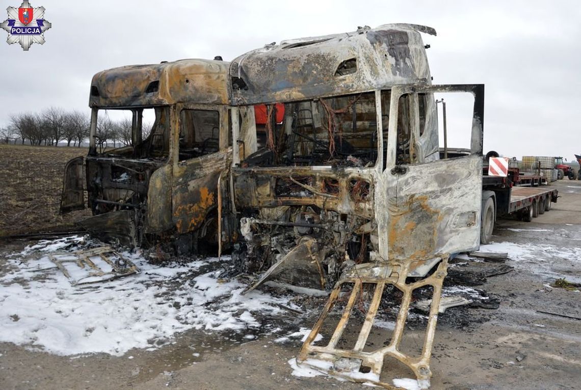 Pożar na placu firmy w gminie Łabunie. Właściciel oszacował straty na 1,5 miliona złotych!