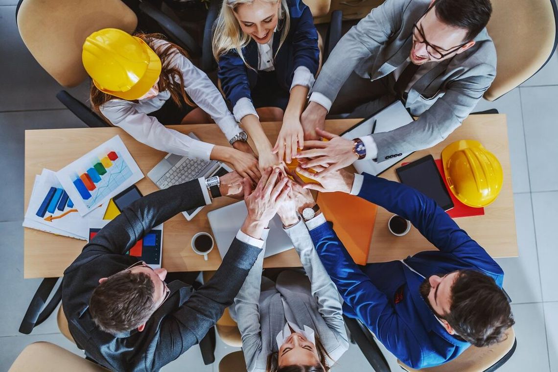 Wolne miejsca pracy pozostające w dyspozycji Powiatowego Urzędu Pracy w Chełmie (pokój 162, tel. 82 562 76 60, 82 562 76 37).