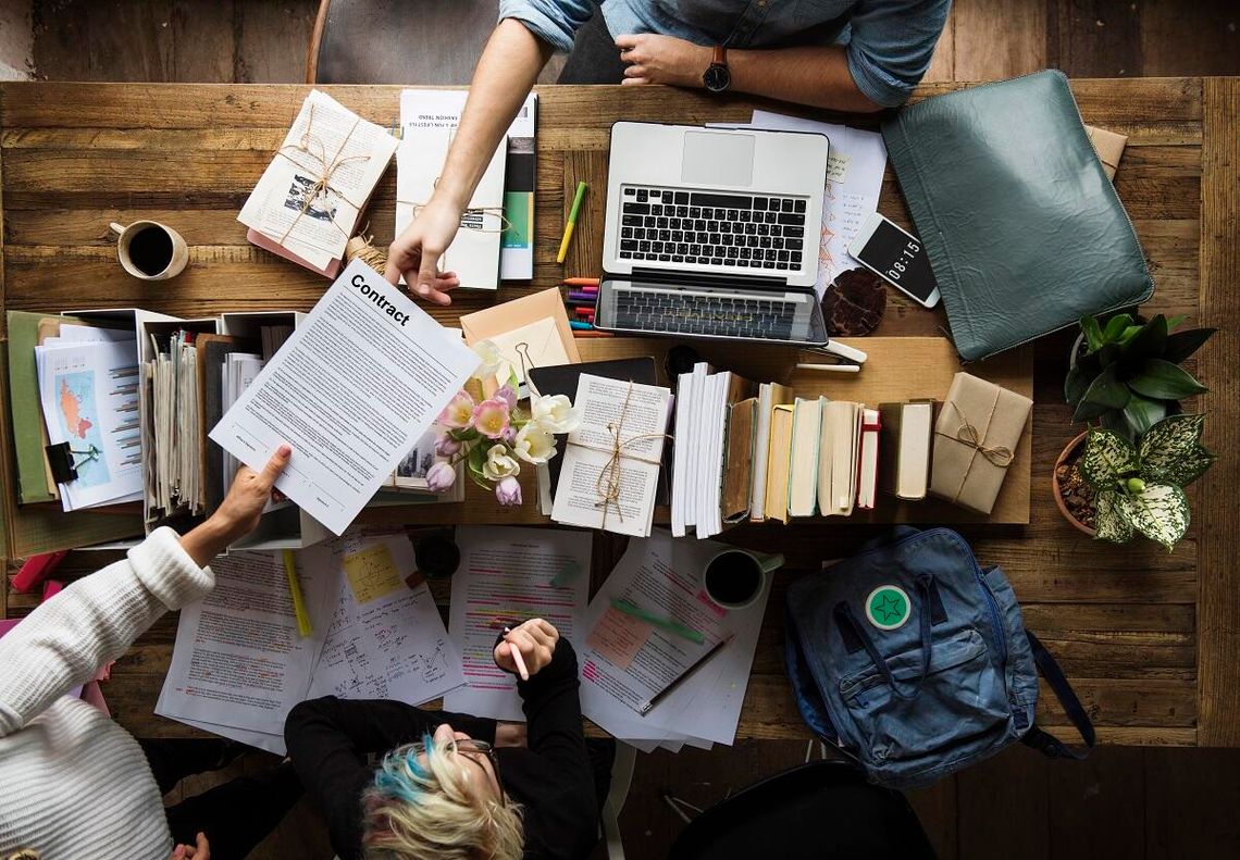 Wolne miejsca pracy pozostające w dyspozycji Powiatowego Urzędu Pracy w Chełmie (pokój 162, tel. 82 562 76 60, 82 562 76 37).