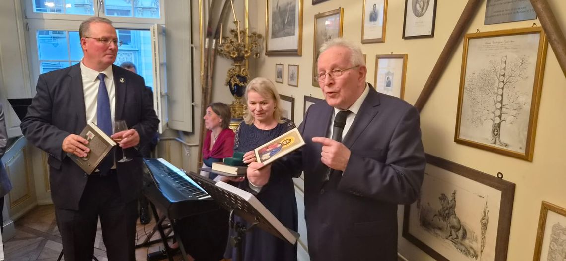 Prof. Andrzej Wawryniuk na uroczystościach w Muzeum Tadeusza Kościuszki w Szwajcarii Na zaproszenie Stowarzyszenia Tadeusza Kościuszki i Muzeum Tadeusza Kościuszki, w Solurze gościł dr hab. Andrzej Wawryniuk, em. prof. PANS w Chełmie.