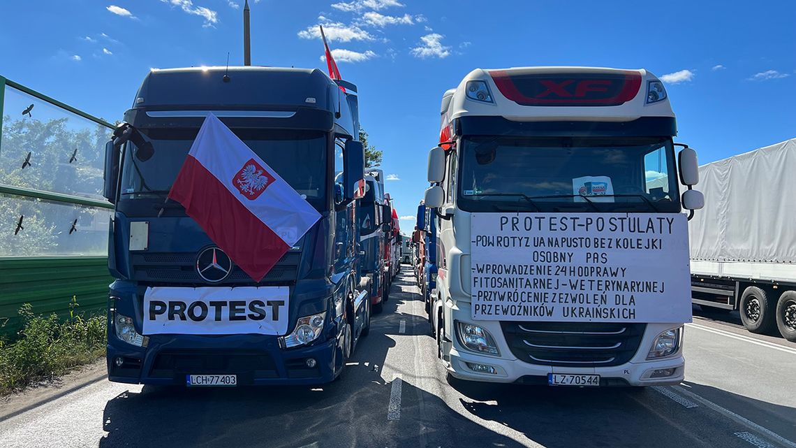 Protest przewoźników zawieszony. Nie ma już na przejściu w Dorohusku blokady