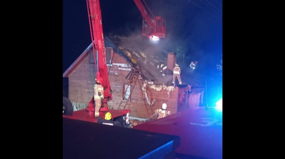 Przez pożar stracili dach nad głową. Pomóżmy im odbudować dom