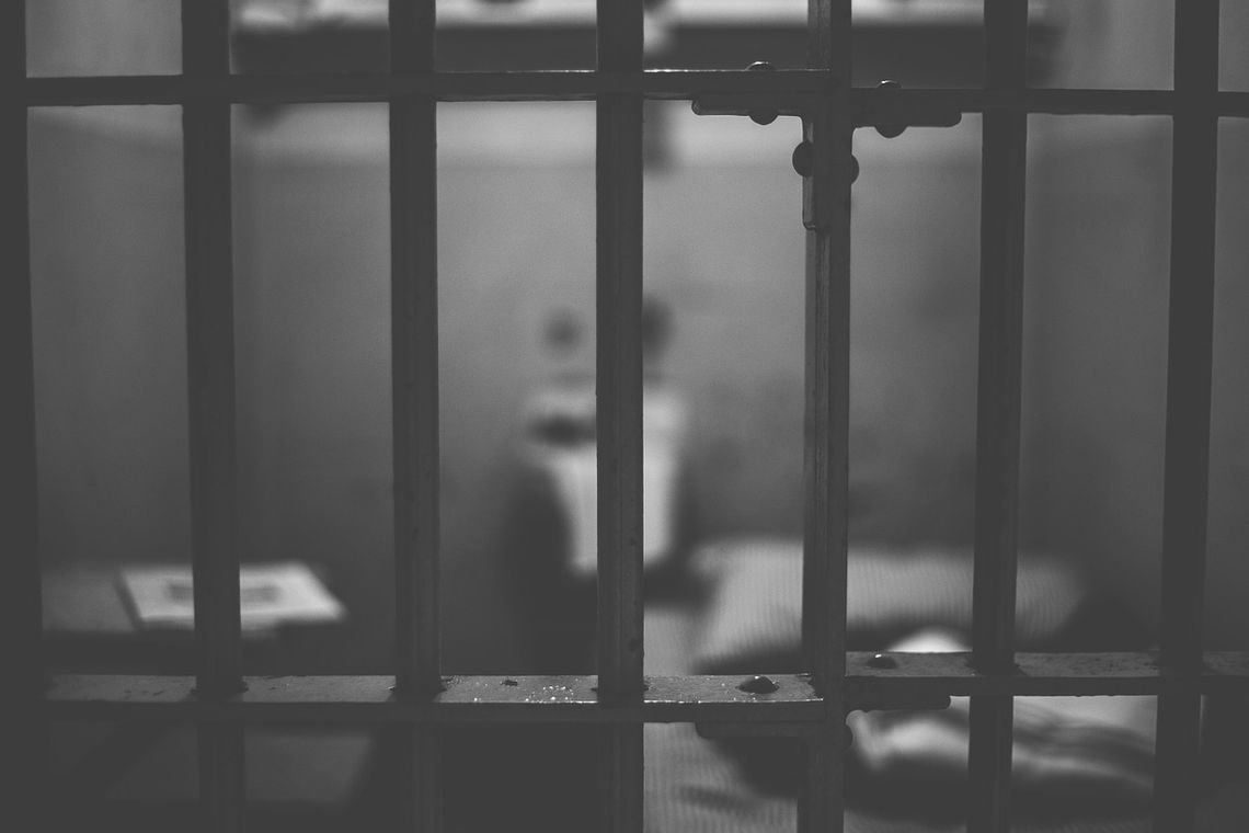 Region: Zagadkowa śmierć w celi aresztu