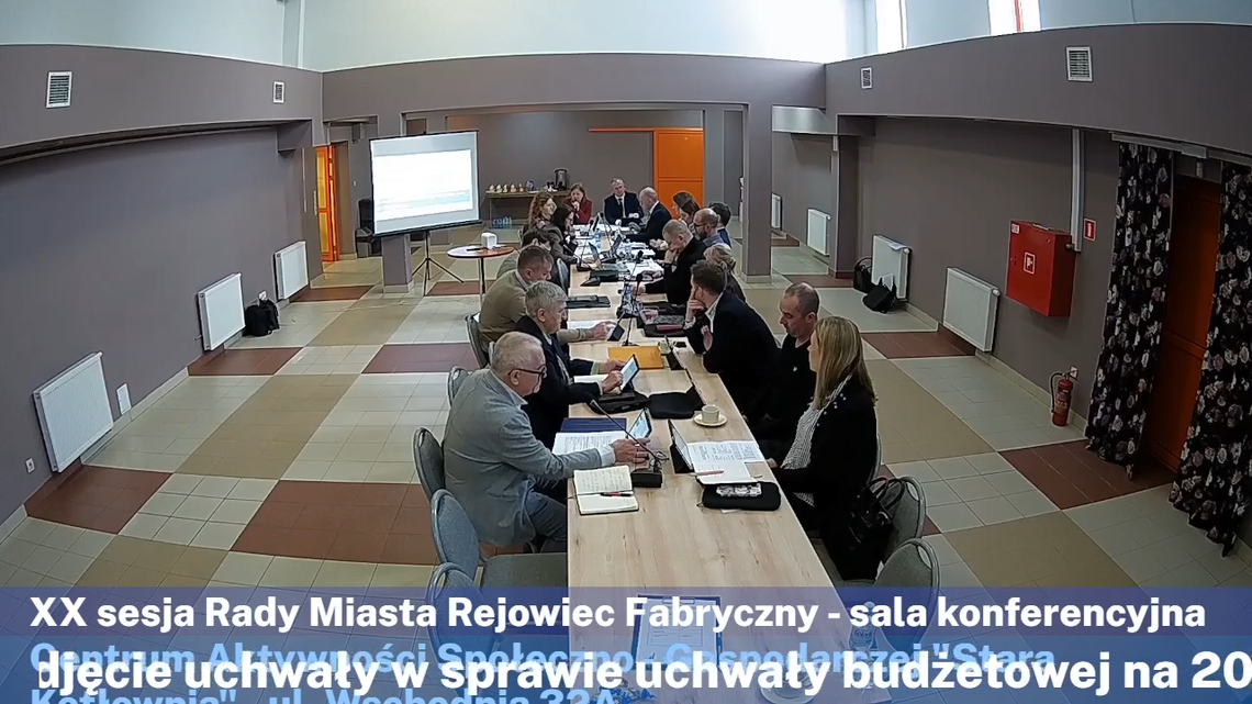 Rejowiec Fabryczny. Budżet mocno okrojony, bo realny. Nad finansami będą pracować także w ciągu roku.