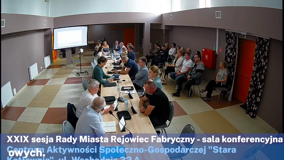 Rejowiec Fabryczny. Zmiany w budżecie pod lupą. Ambitne inwestycje, ale też trudne pytania o Morawinek Rosnące dochody budżetowe pozwalają na zwiększanie wydatków, jednak podczas ostatniej sesji rady miasta, poświęconej między innymi zmianom w budżecie na 2026 rok, radni nie ograniczyli się jedynie do akceptowania kolejnych przesunięć finansowych. Domagali się przede wszystkim konkretnych informacji.