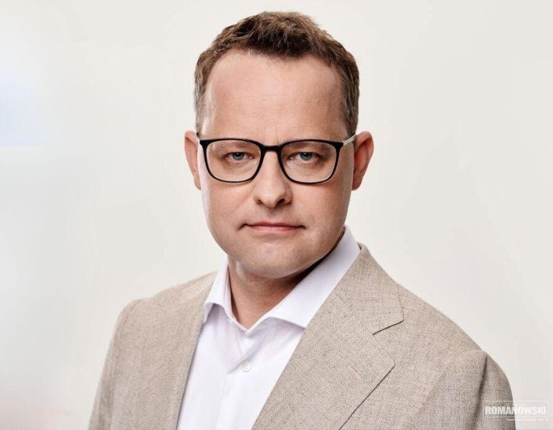 Romanowski z listem żelaznym. Sąd zgodził się na jego powrót. Prokuratura odpowiada zażaleniem