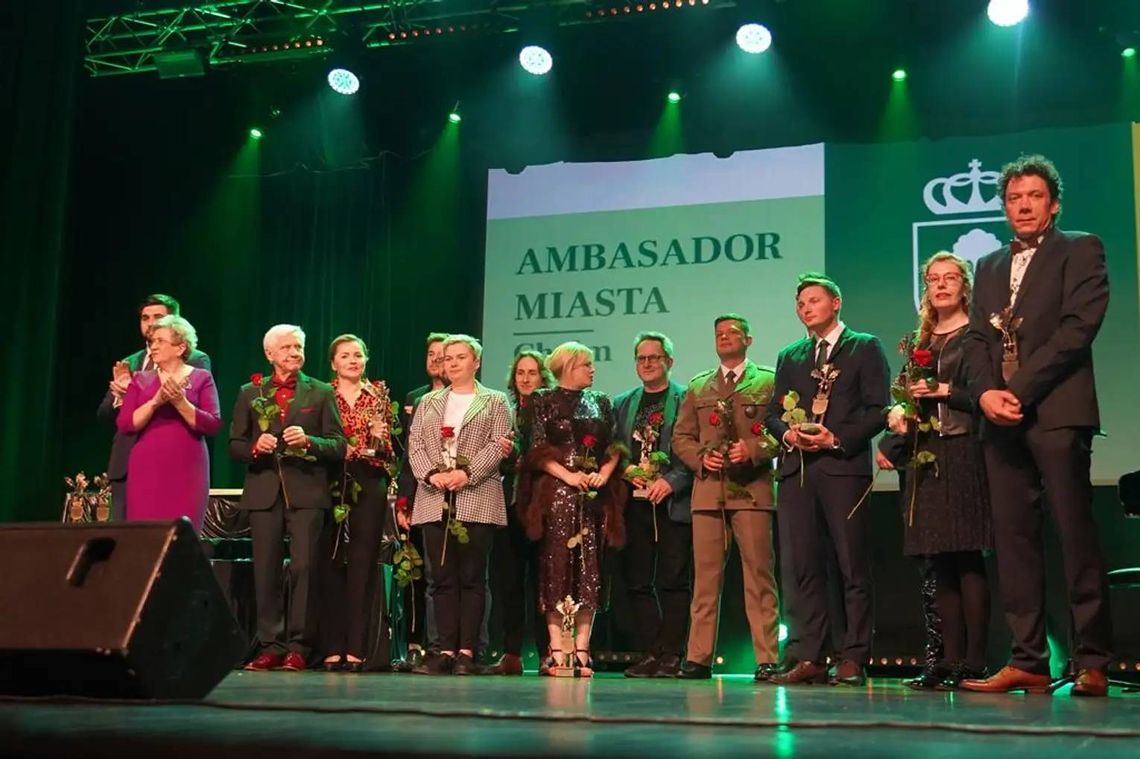 Rozpoczyna się nabór kandydatów do tytułów "Chełmianin Roku 2024" i "Ambasador Miasta Chełm" Rozpoczyna się nabór kandydatów do tytułów "Chełmianin Roku 2024" i "Ambasador Miasta Chełm"