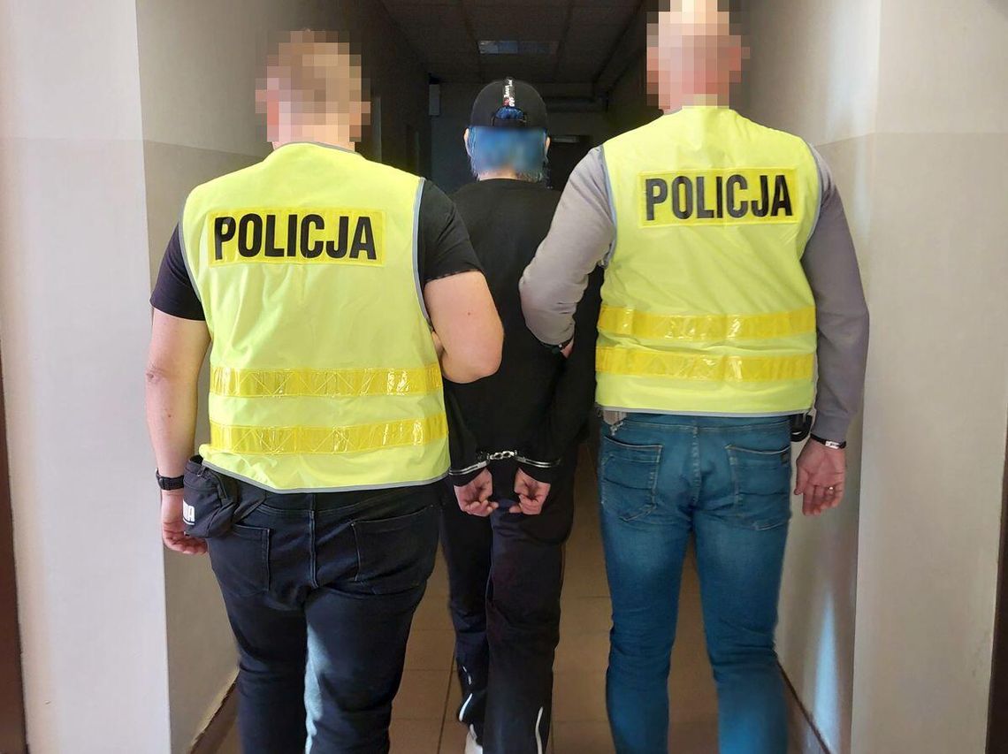 Schowała się pod płaszczem w szafie. 44-latka z Chełma nie uniknęła aresztu