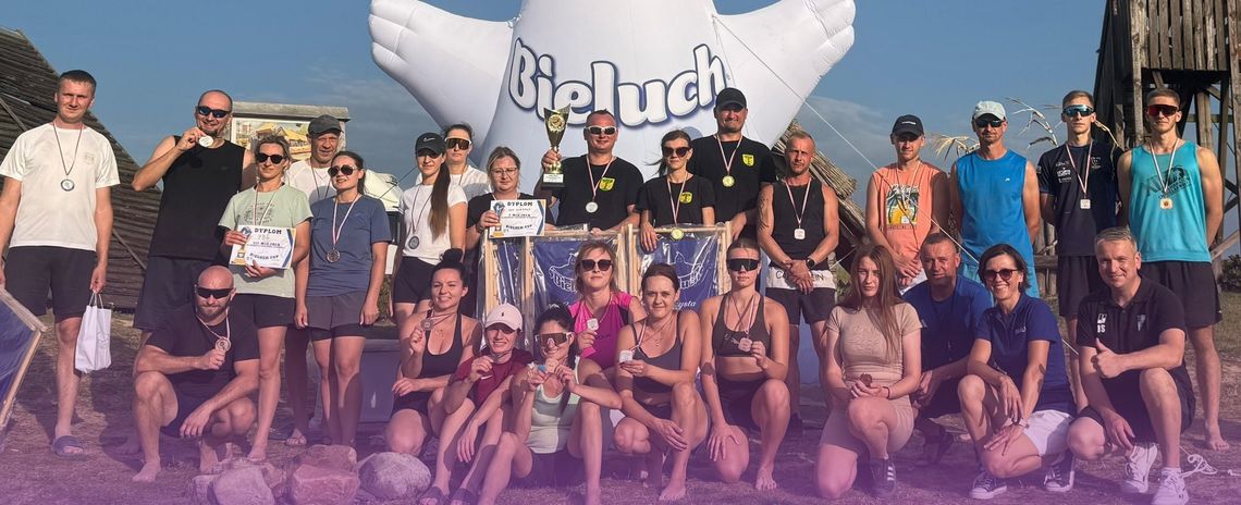 Gm. Leśniowice. Bieluch Cup nad Zalewem Maczuły. Siatkarze z Dubienki byli najlepsi [GALERIA ZDJĘĆ]
