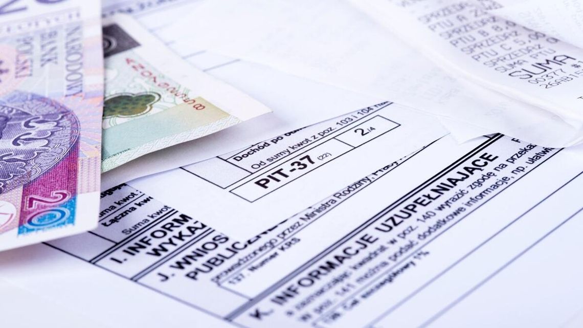 Skarbówka się cieszy. Polacy coraz chętniej korzystają z usługi Twój e-PIT