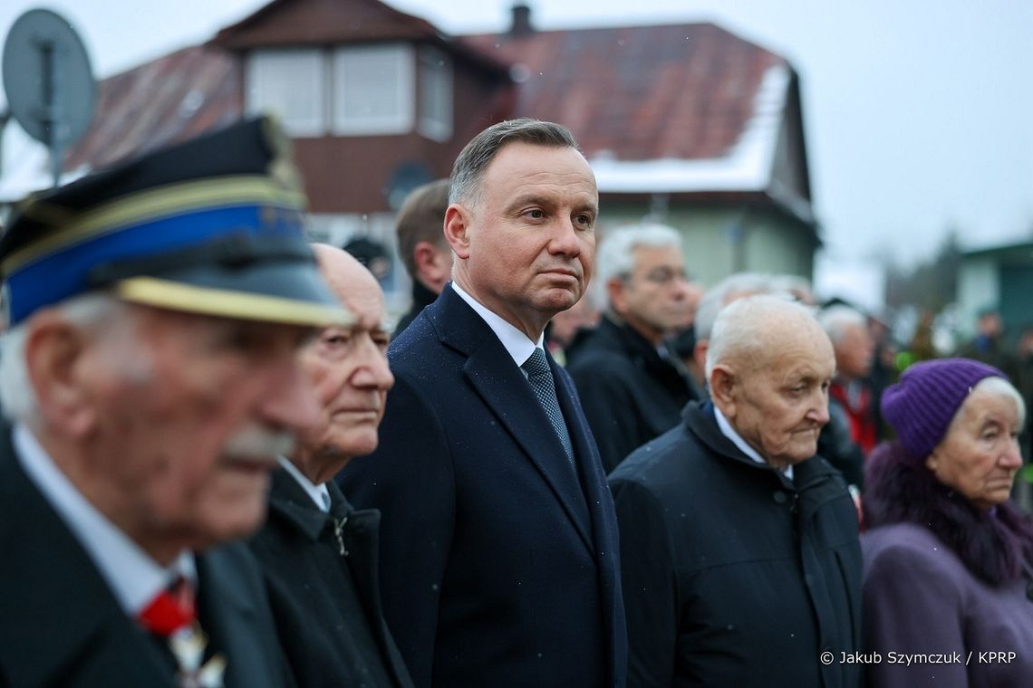 Skierbieszów: Prezydent na obchodach 80. rocznicy wysiedleń mieszkańców Zamojszczyzny