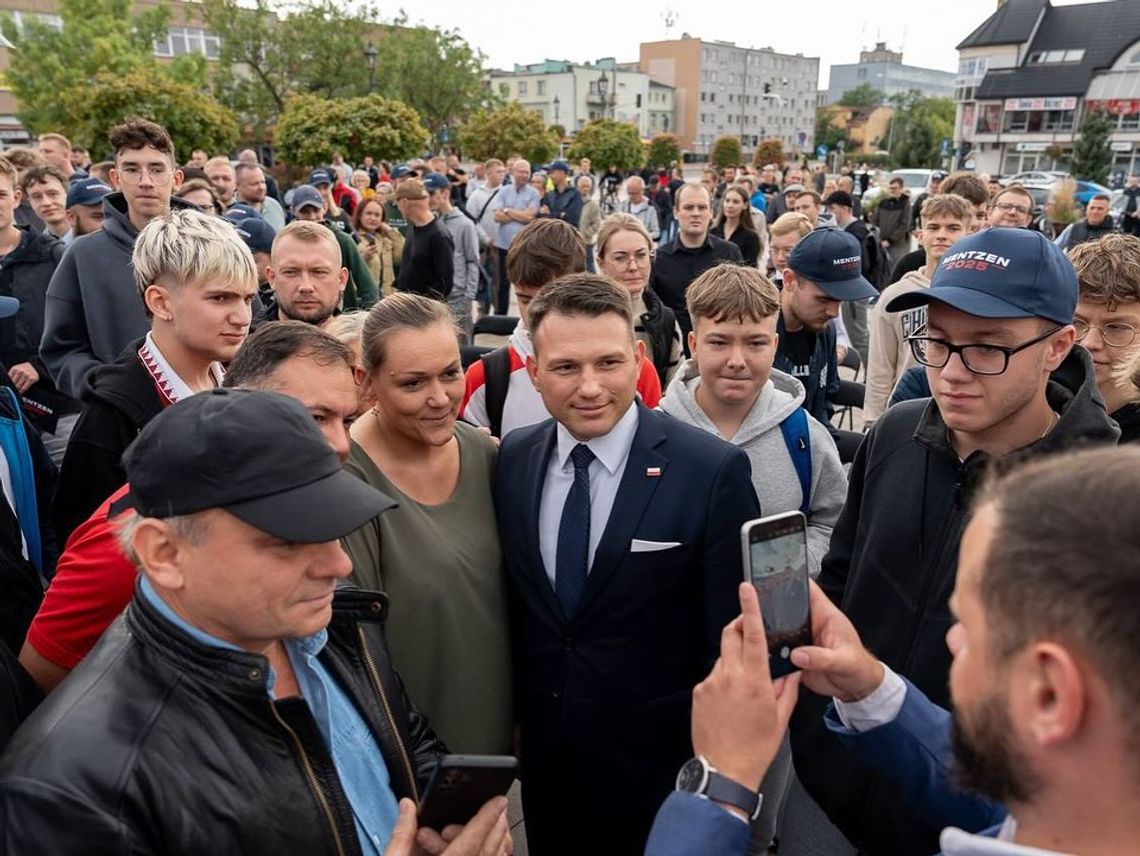 Sławomir Mentzen w Chełmie. Spotkanie z pierwszym kandydatem na prezydenta RP