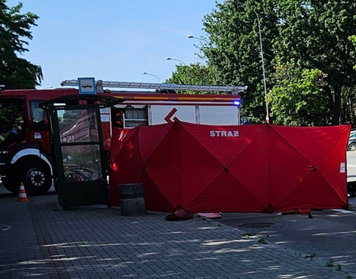 Śmiertelny wypadek. Motocyklista nie przeżył mimo długiej reanimacji Śmiertelny wypadek. Motocyklista nie przeżył mimo długiej reanimacji