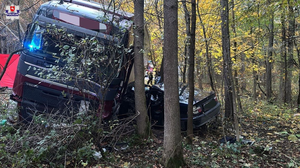 Śmiertelny wypadek w kolejce do przejścia granicznego Tragiczne zdarzenie w miejscowości Zatyle DK 17. Zginął 60-letni obywatel Ukrainy.
